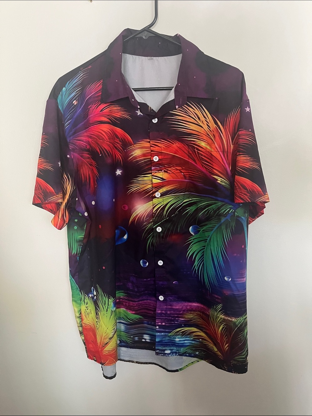 Men's Multi-Color Tropical Print Short Sleeve Button-Down Shirt